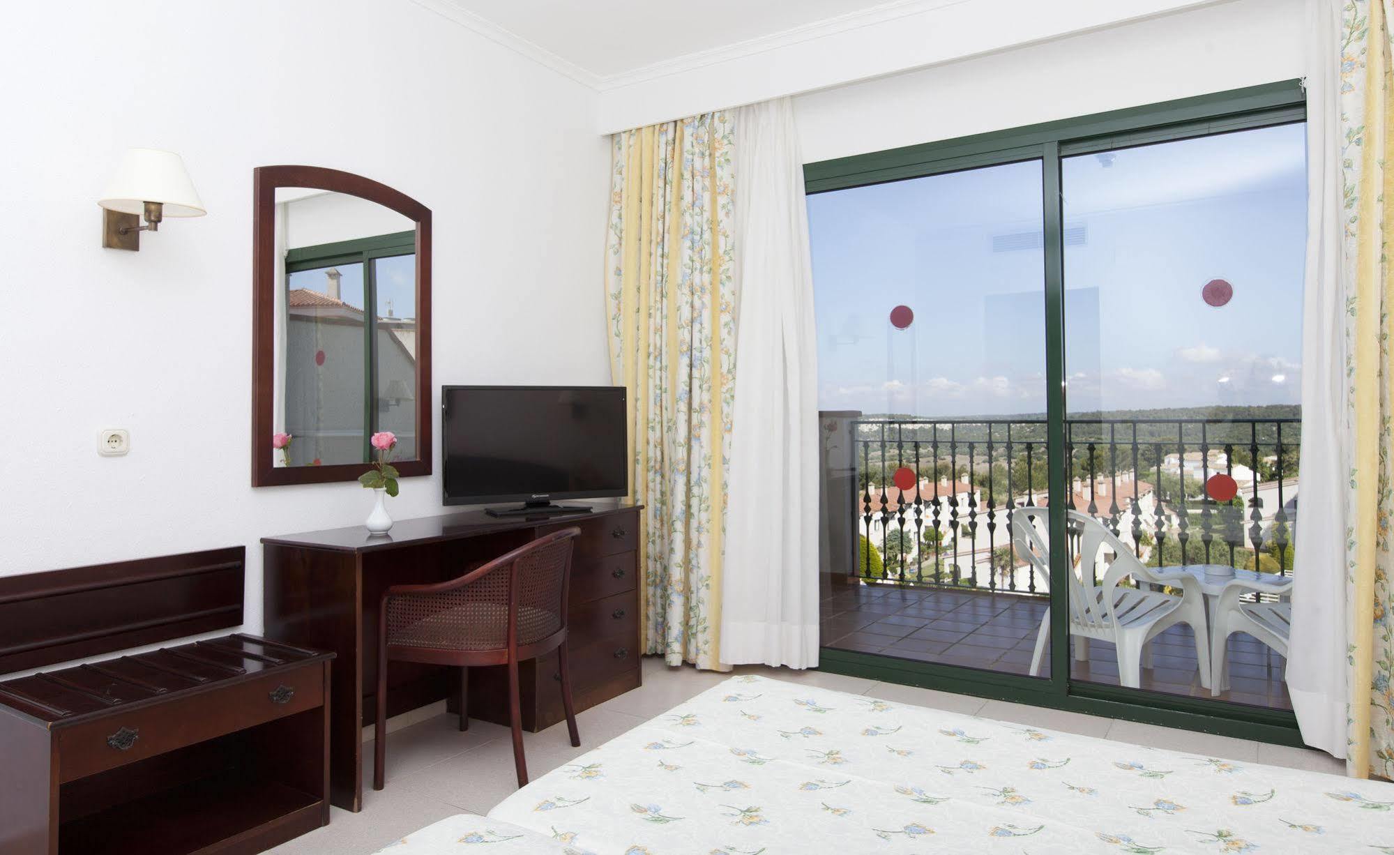 Son Bou Apartments Экстерьер фото